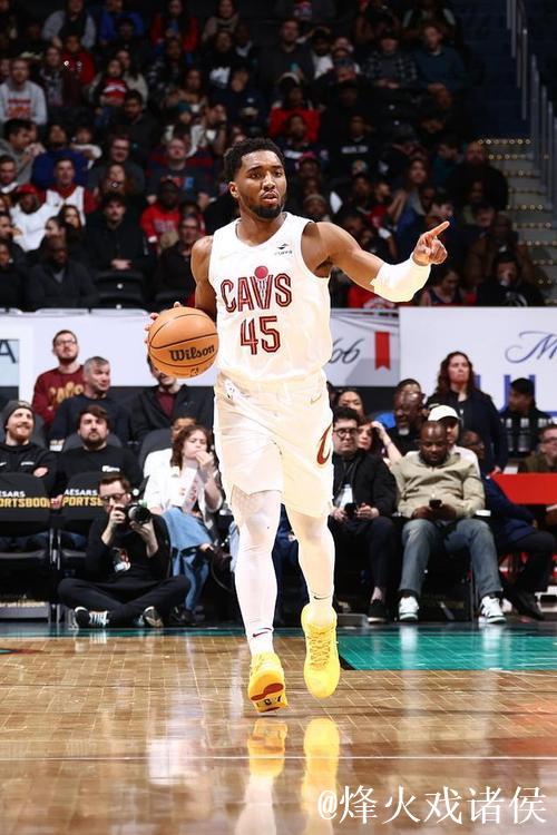 米切尔48分赛季新高莫布里23+13+6 骑士胜奇才 米切尔48分赛季新高莫布里23+13+6 骑士胜奇才