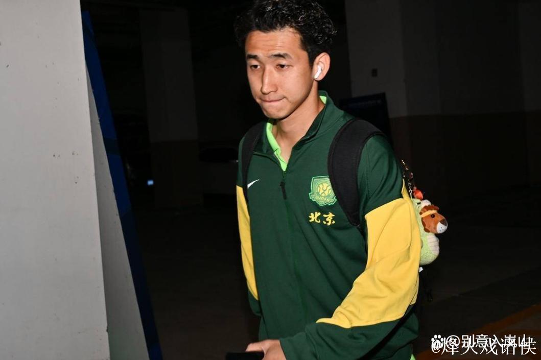 意外吗？国脚级王牌中场刚从国安离队，就将火速加盟深圳新鹏城！